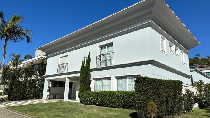 Bens de alto padrão vão a leilão