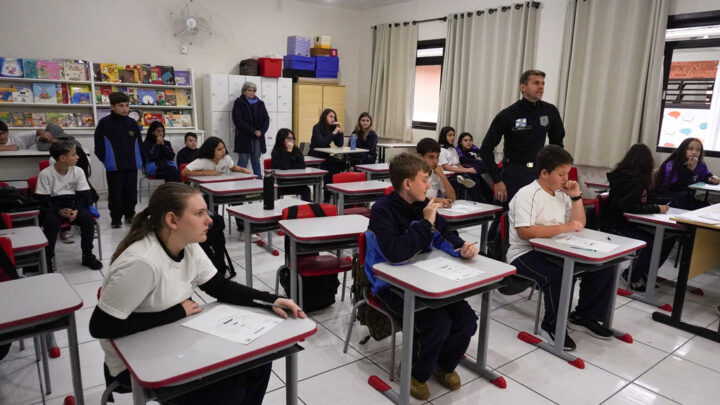 Timbó inicia etapa classificatória do Projeto Trânsito Quiz