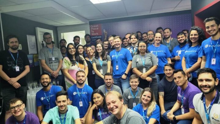 Mais de 75% dos clientes aprovam a Edusoft para o mercado