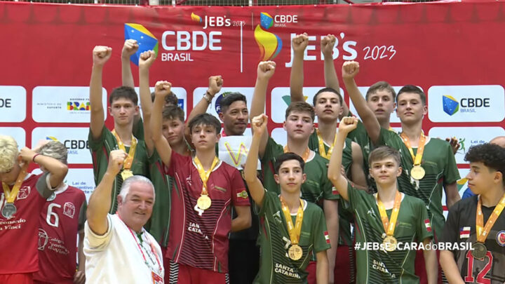Escola de Voleibol Erwin Prade (EVEP) é campeã dos Jogos Escolares Brasileiros 2023
