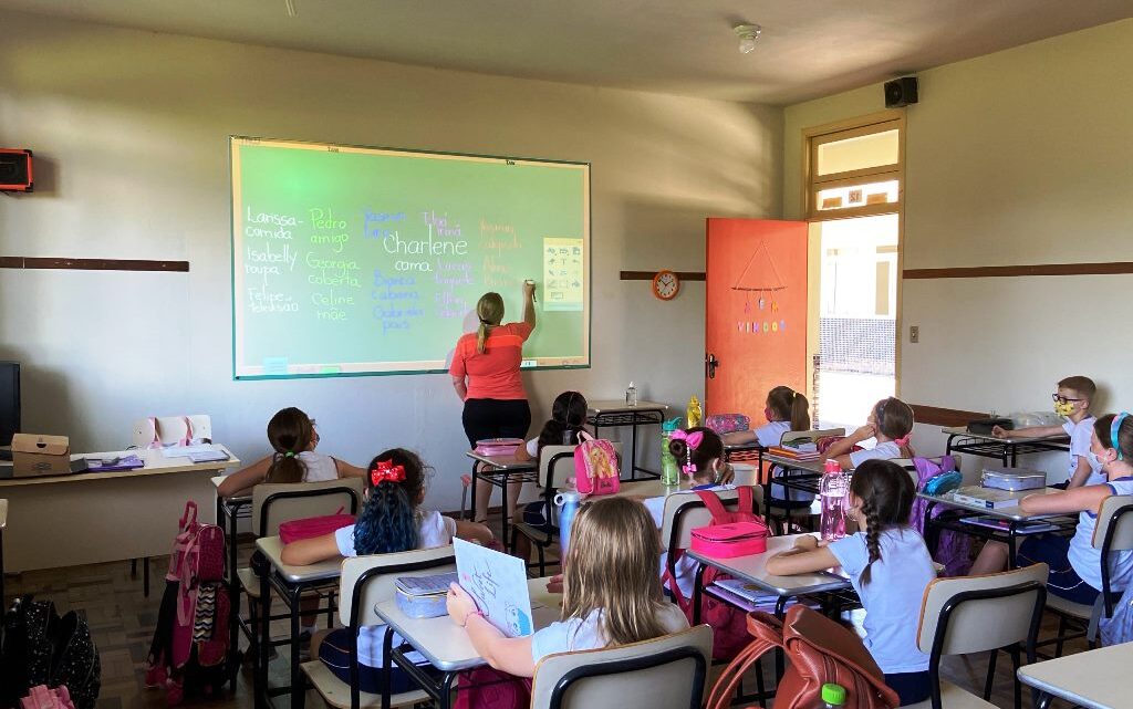 Último dia de pré-matrículas para a rede municipal de ensino de Timbó