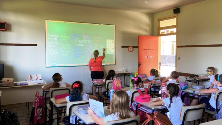 Último dia de pré-matrículas para a rede municipal de ensino de Timbó