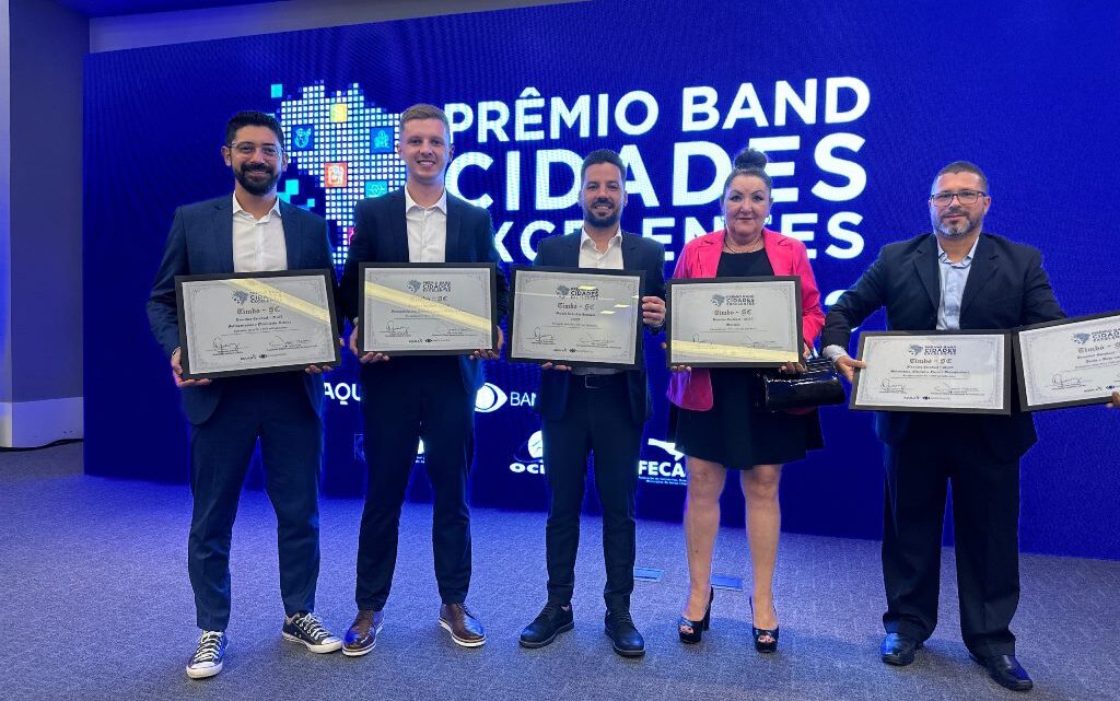 Pelo terceiro ano consecutivo Timbó é eleita a melhor cidade de Santa Catarina para se viver Pelo terceiro ano consecutivo Timbó é eleita a melhor cidade de Santa Catarina para se viver