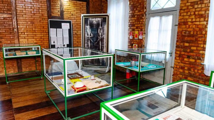 Confira a exposição Relíquias Sagradas do Museu do Imigrante de Timbó