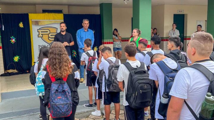 Ano letivo inicia nas UPEs e Escolas municipais de Timbó