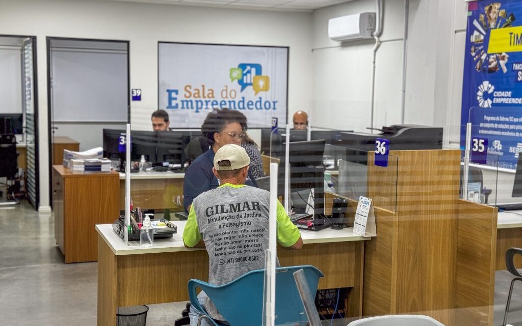 Simplifica Timbó completa três anos e mais de 340 mil serviços realizados