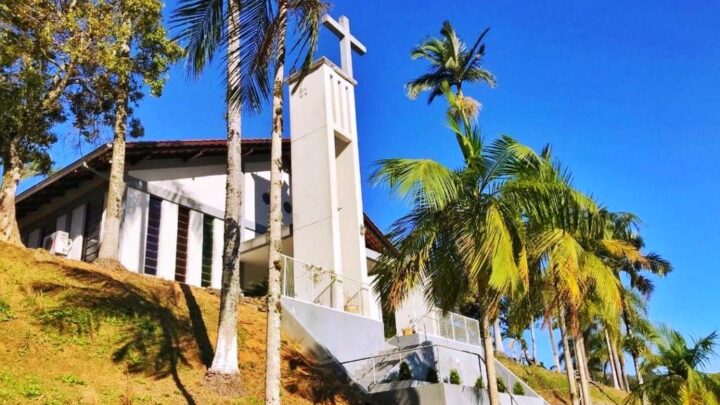 VAMOS CONHECER UM POUCO MAIS DE RODEIO? Bairro Rodeio 32