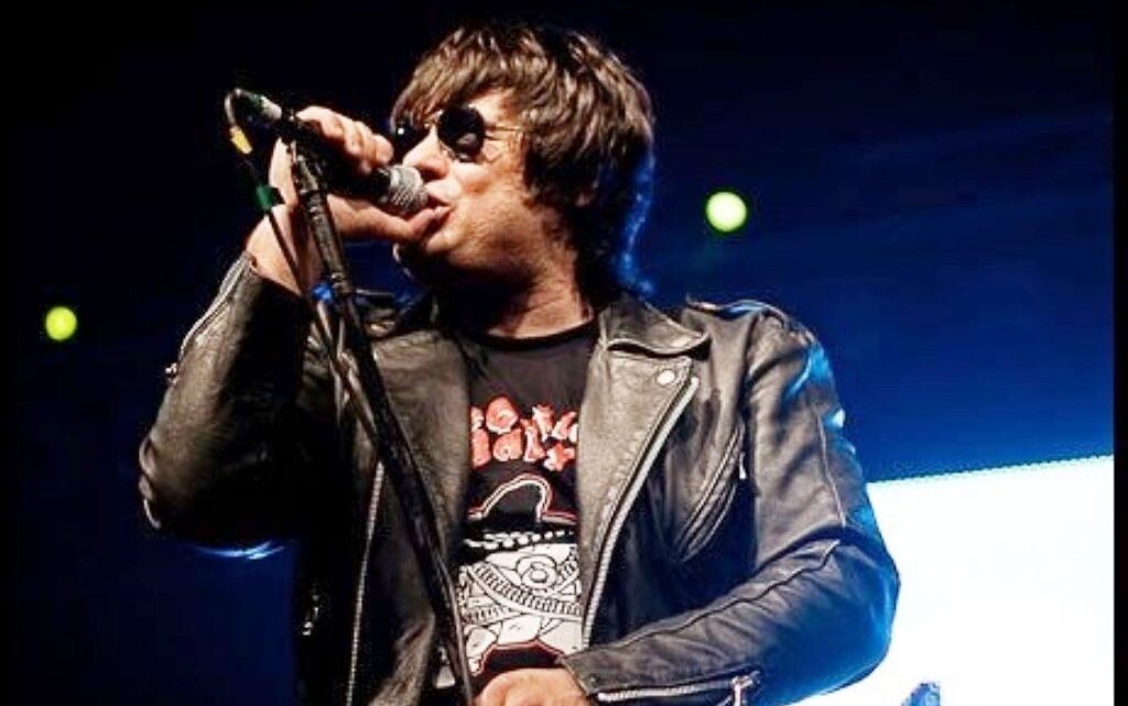 Feriado de 1º de maio terá vocalista do Tequila Baby e mais cinco bandas, cerveja e música na Rua da Palmeiras em Blumenau (SC)