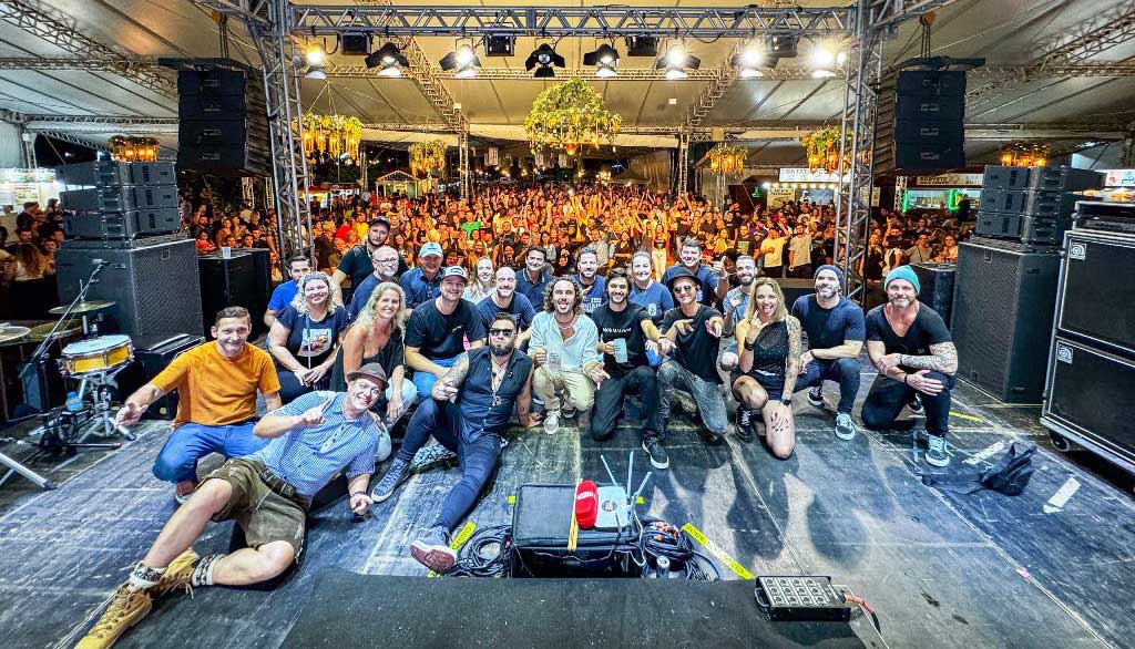 Festival das Cervejarias de Timbó reuniu 30 mil pessoas em quatro dias Festival das Cervejarias de Timbó reuniu 30 mil pessoas em quatro dias
