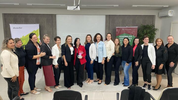 Caravana da Inclusão da Mulher na Política: evento incentiva participação feminina nas eleições de 2024