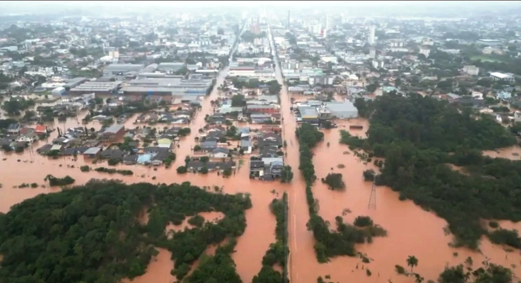 Entidades de Gaspar se unem para prestar ajuda ao Rio Grande do Sul Entidades de Gaspar se unem para prestar ajuda ao Rio Grande do Sul