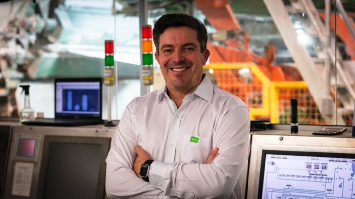 CEO e gestora de Recursos Humanos da IPEL conduzem o 6º Meeting de RH em Blumenau