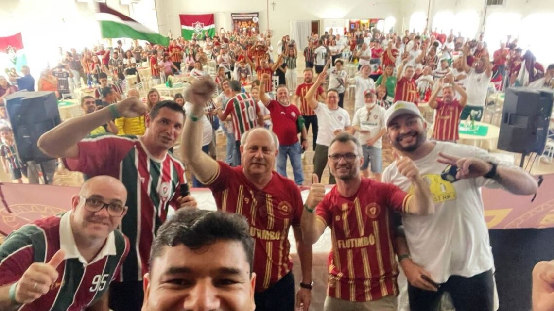 Associação Flutimbo realiza 9º encontro em Timbó com a presença de ídolos do Fluminense Associação Flutimbo realiza 9º encontro em Timbó com a presença de ídolos do Fluminense