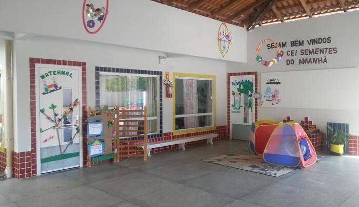 Benedito Novo – Vereadora Eleita Andreia Thurow Anuncia Verba para Reforma no Telhado do CEI Sementes