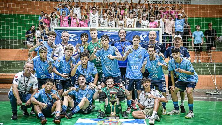 A taça é nossa! Timbó Futsal é Campeã catarinense Sub-17