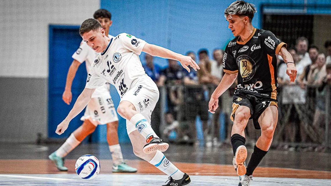 Timbó Futsal inicia semana de semifinais estaduais nesta segunda-feira contra o Criciúma Futsal Timbó Futsal inicia semana de semifinais estaduais nesta segunda-feira contra o Criciúma Futsal