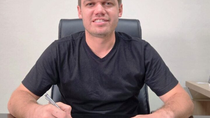 Prefeito de Doutor Pedrinho Lança Live Semanal para Interagir com a População