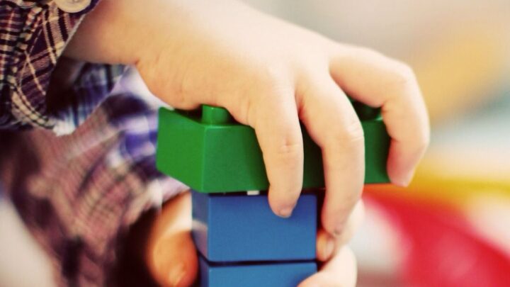 Timbó amplia atendimento em saúde com início das consultas em Neuropediatria