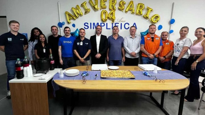 Simplifica Timbó celebra 4 anos facilitando a vida do cidadão!