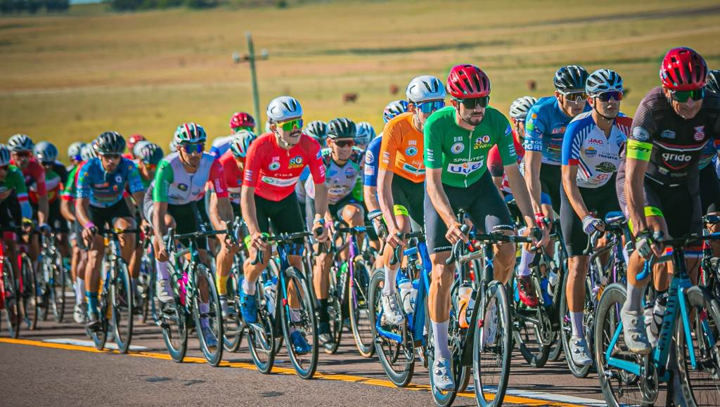 Equipe ACRS Cycling Team/Royal Ciclo/Audax sobe para 7ª na geral da Volta do Uruguai