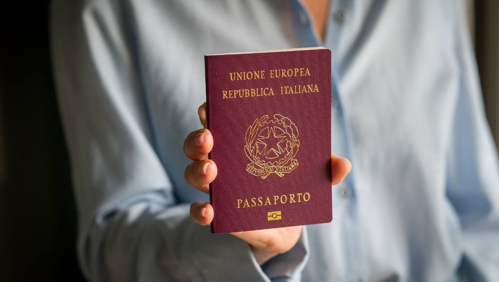 Cidadania Italiana está realmente acabando? Entenda o que o decreto-Lei 36/2025 realmente muda Cidadania Italiana está realmente acabando? Entenda o que o decreto-Lei 36/2025 realmente muda