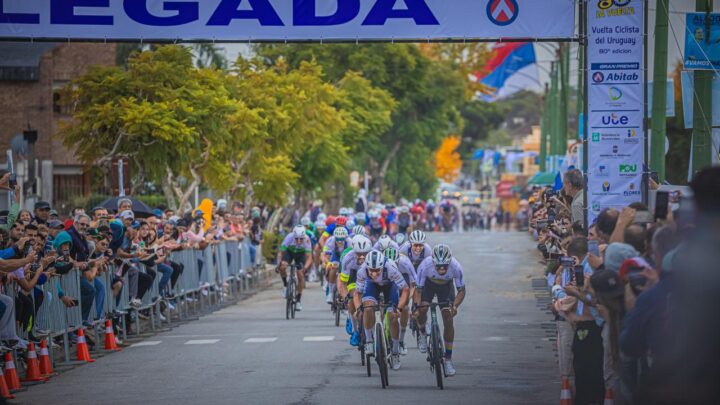 Equipe ACRS Cycling Team/Royal Ciclo/Audax estreia com 2 pódios na Volta do Uruguai