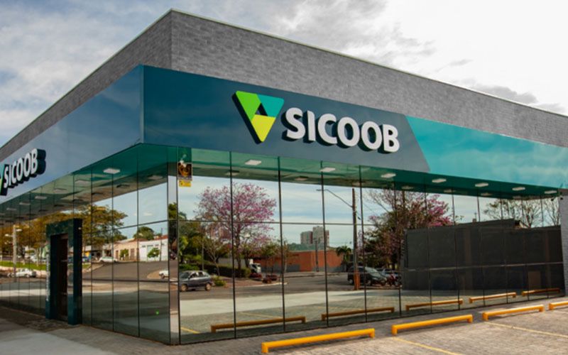 Sicoob SC/RS cresce 18% em ativos e alcança R$ 57 bilhões Sicoob SC/RS cresce 18% em ativos e alcança R$ 57 bilhões