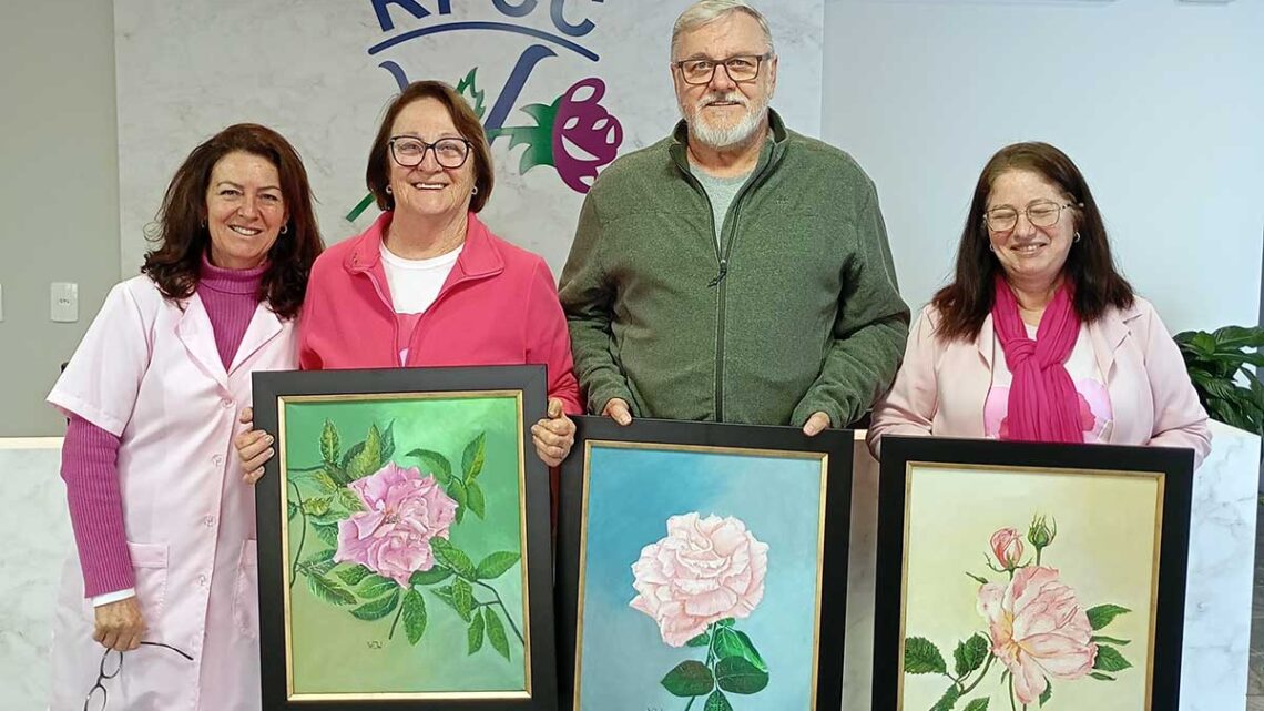 Ademir Winkelhaus entrega obras do projeto “flores da esperança” à rede feminina de combate ao câncer de Timbó