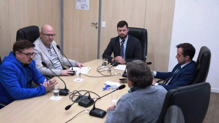 Câmara de Blumenau instala CPI do Esgoto e define membros da mesa diretora