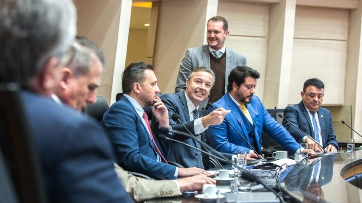 Deputado quer reforçar cerco ao ingresso de condenados em órgãos estaduais