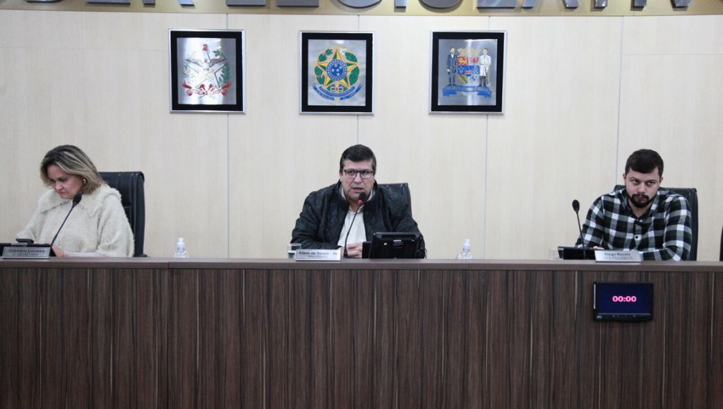 Projeto que amplia acesso de pequenas empresas a licitações é aprovado na Câmara de Blumenau Projeto que amplia acesso de pequenas empresas a licitações é aprovado na Câmara de Blumenau