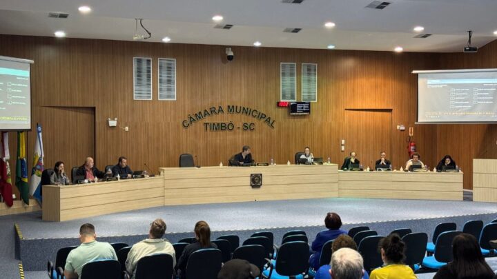 Câmara de Timbó: Destaques da Sessão de 19 de Agosto