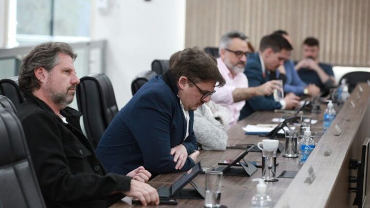 Proteção animal passa a integrar atribuições de comissão da Câmara de Blumenau