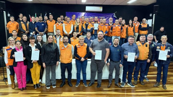 Proteção e Defesa Civil de SC promove capacitação em Canoinhas e formaliza entrega de R$ 20 milhões em kits de pontes