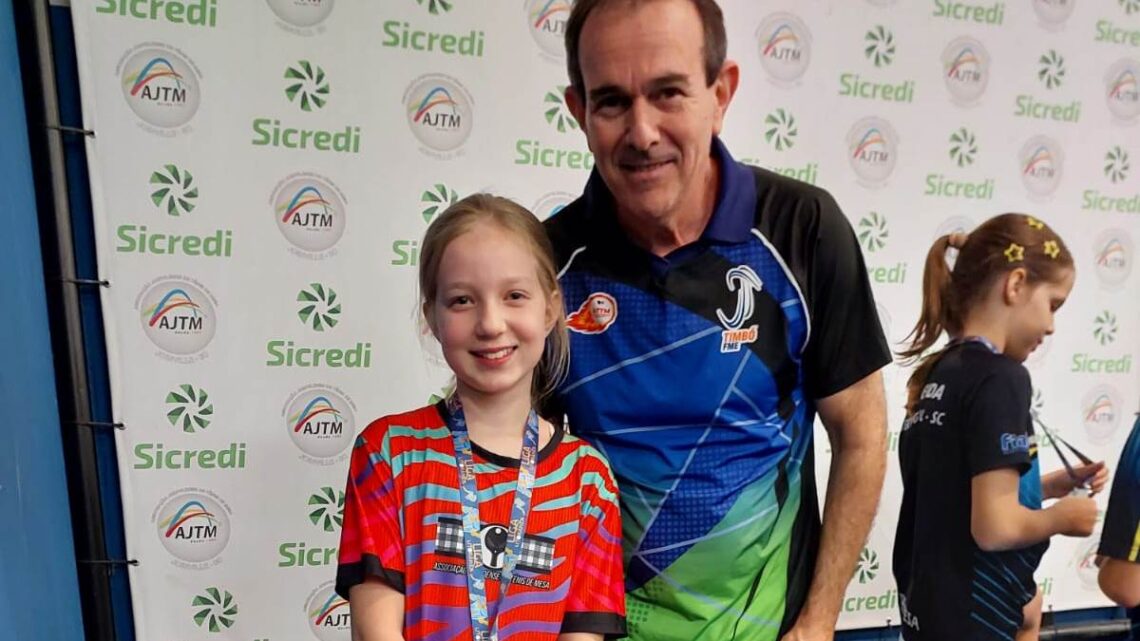 Tênis de Mesa de Timbó brilha em Joinville e revela talento de 9 anos com apenas três meses de treino