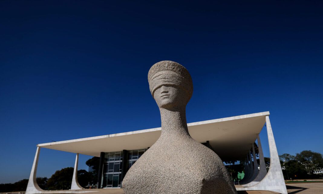 Suplentes de vereador só podem assumir cadeira em licenças superiores a 120 dias