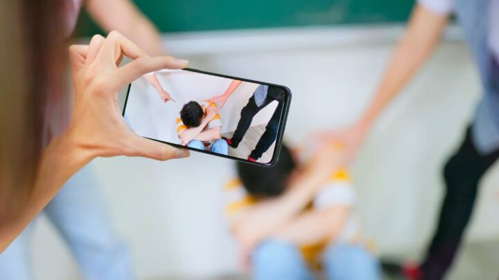 Bullying e Cyberbullying: a falsa sensação de anonimato e o rastro da violência digital