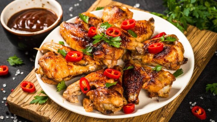 Molhos que transformam o frango: da praticidade à alta gastronomia