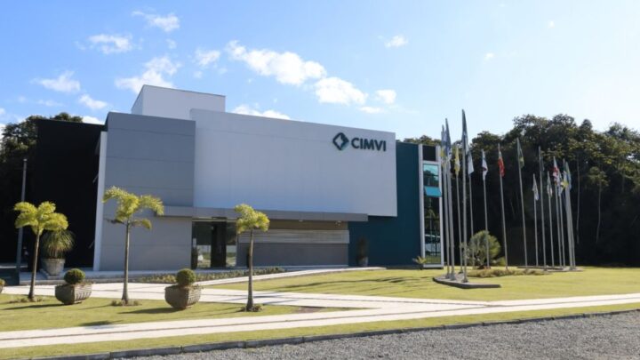 Timbó recebe evento de transmissão do Fórum Estadual das IGRs