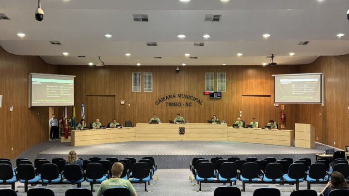 Câmara de Timbó: Destaques da Sessão de 30 de Setembro