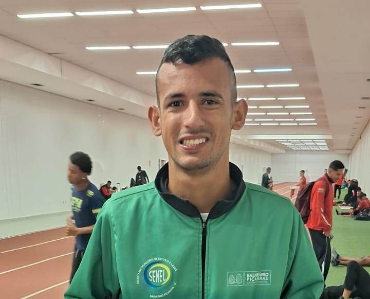 David Schmidt representa Balneário Piçarras no Campeonato Brasileiro de Jovens de Atletismo em São Paulo