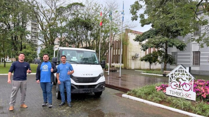 Samae de Timbó compra novo caminhão e realiza limpeza de redes em sete bairros