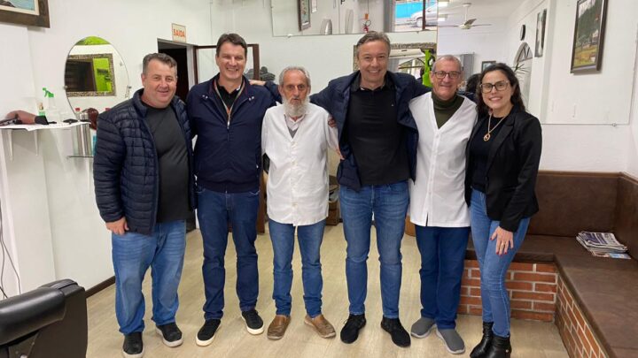 Deputado Napoleão destina R$ 1 milhão para Timbó e reforça parceria com vereadores