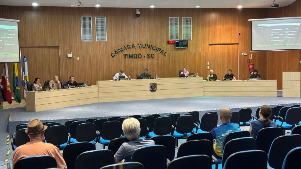 Câmara de Timbó: Destaques da Sessão de 25 de Novembro