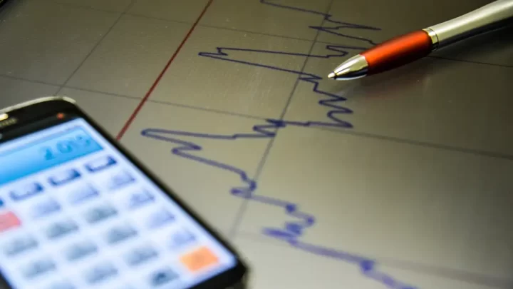 Economia – Mercado volta a reduzir estimativa de inflação em 2025 para 4,55%