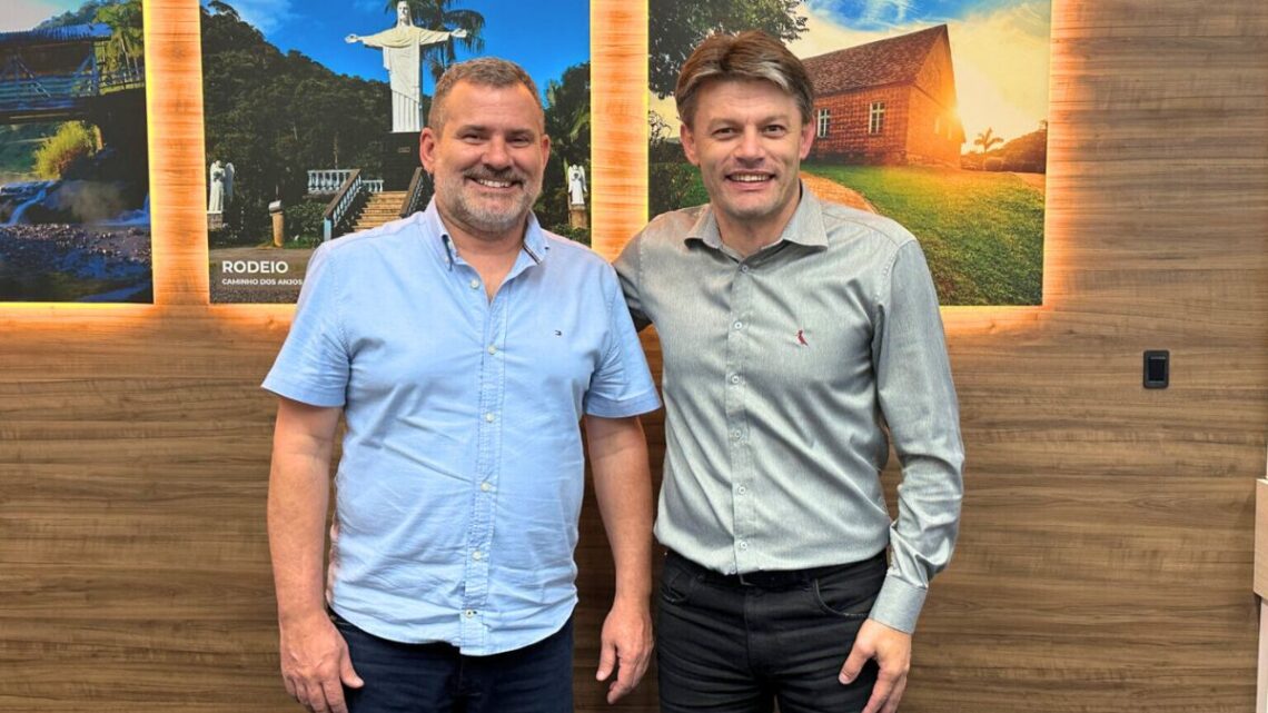 Jorge Stolf e Jean Grundmann são reeleitos na Presidência do CIMVI Jorge Stolf e Jean Grundmann são reeleitos na Presidência do CIMVI