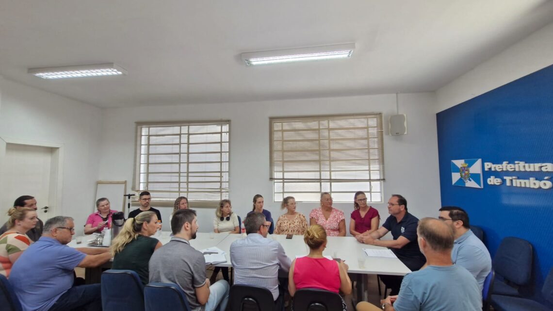 Acordo entre Siseti e Prefeitura de Timbó garante ganho real e avanços para servidores municipais