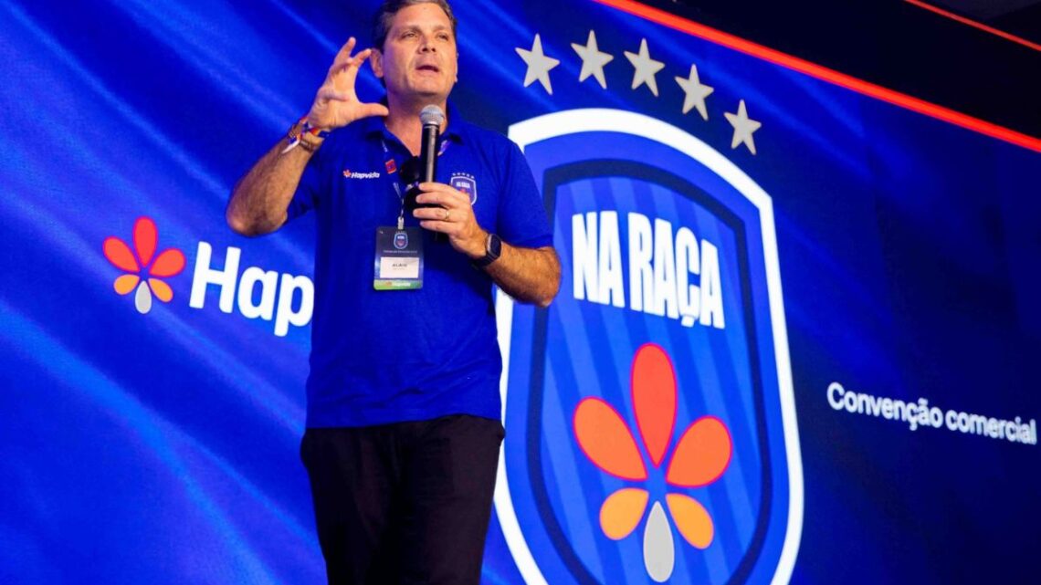 Hapvida mira liderança de crescimento no setor de saúde suplementar no Brasil Hapvida mira liderança de crescimento no setor de saúde suplementar no Brasil