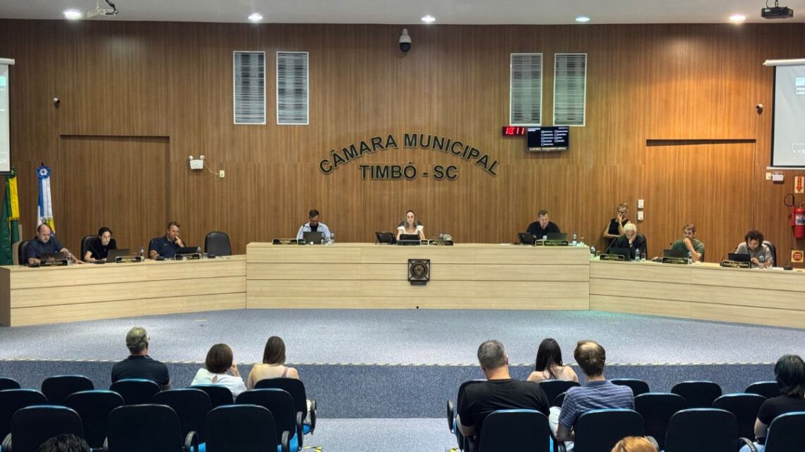 Câmara de Timbó inicia sessões de 2026 com pauta extensa