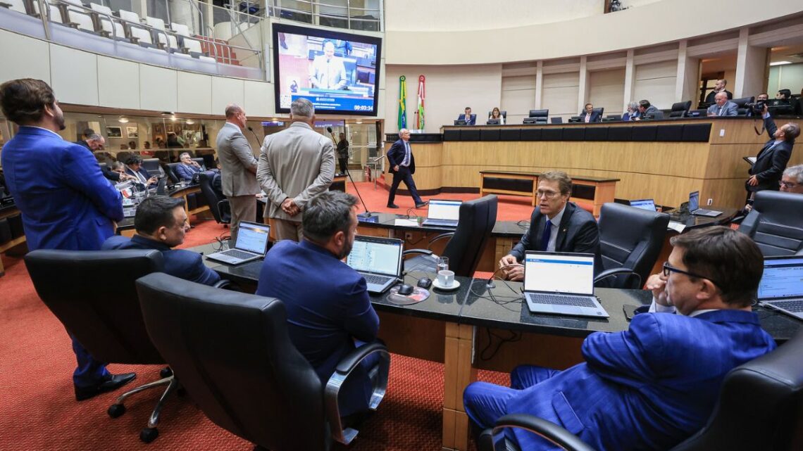ALESC – Semana marca o início do calendário especial de sessões no ano eleitoral